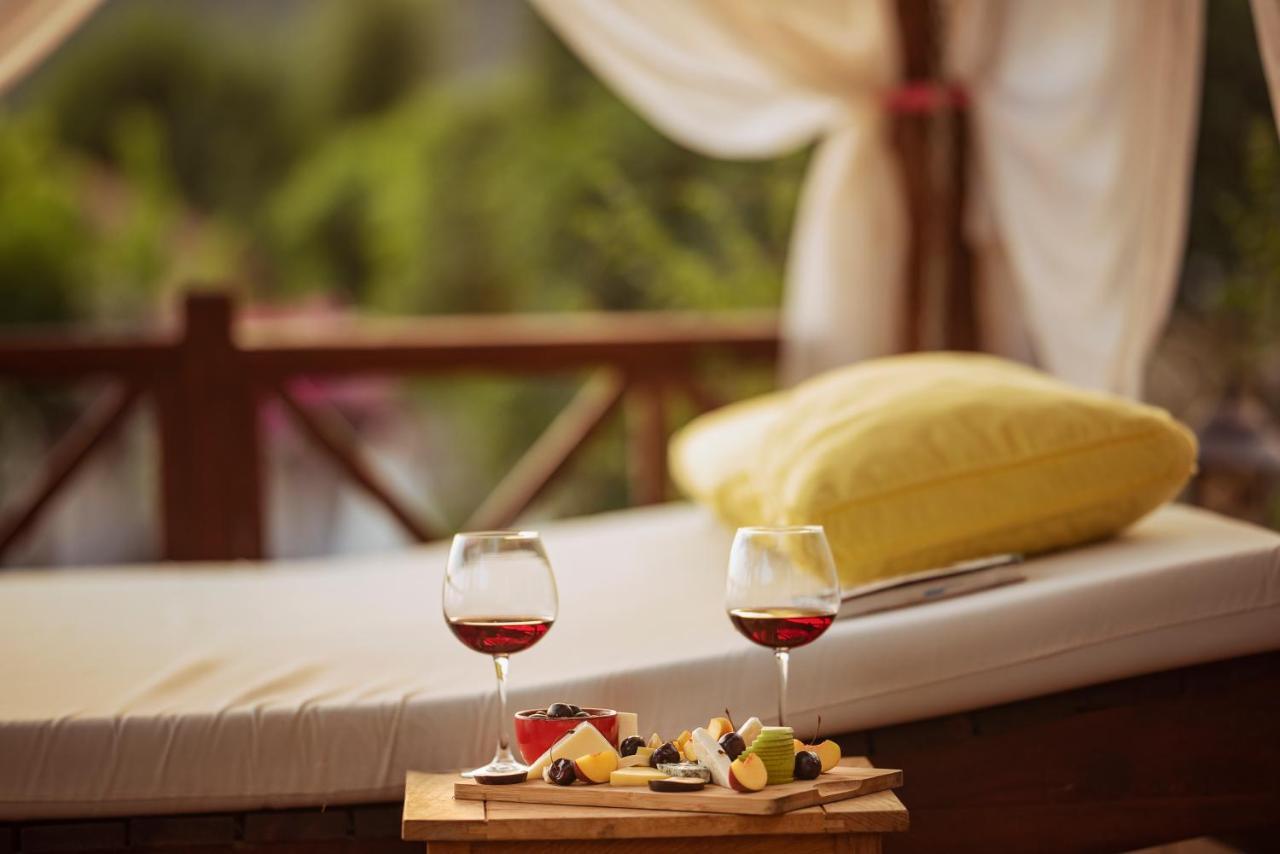 Lissiya Hotel Faralya Luaran gambar